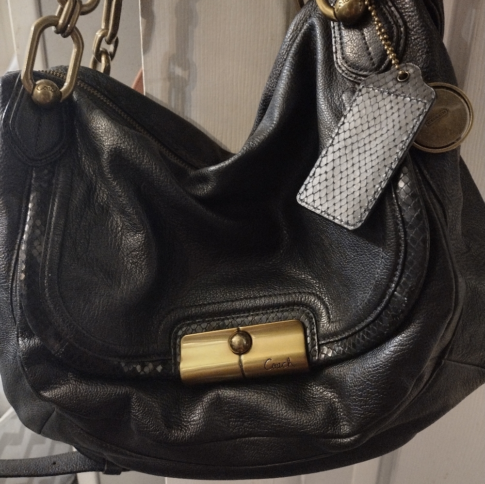 Real coach purse!! - Picture 13 of 16
